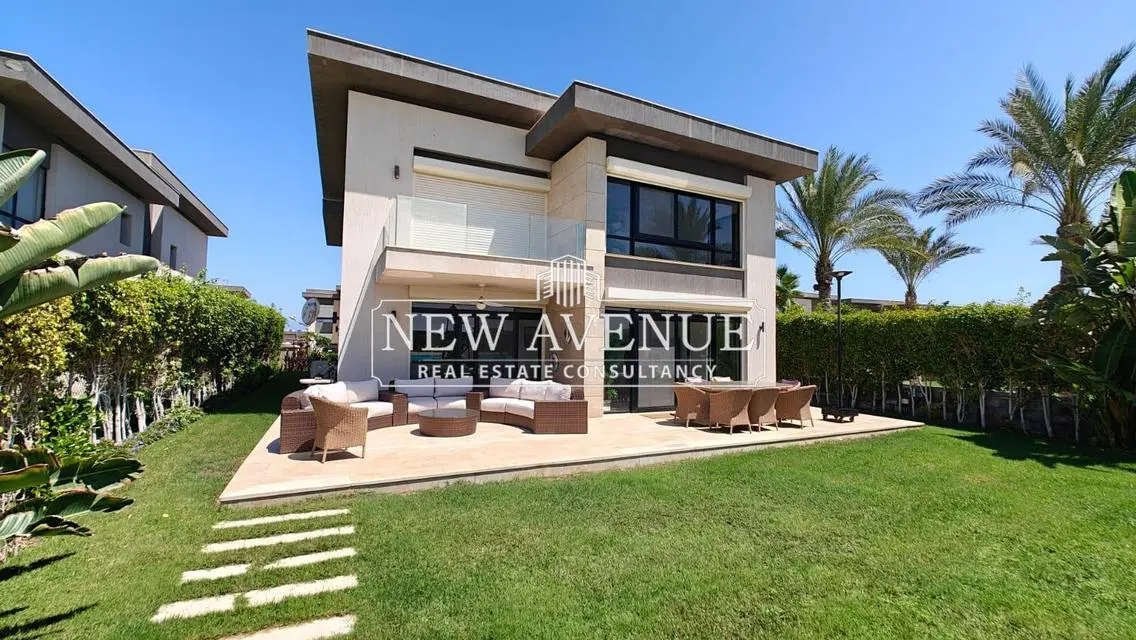Luxurious Villa for Sale with Stunning View