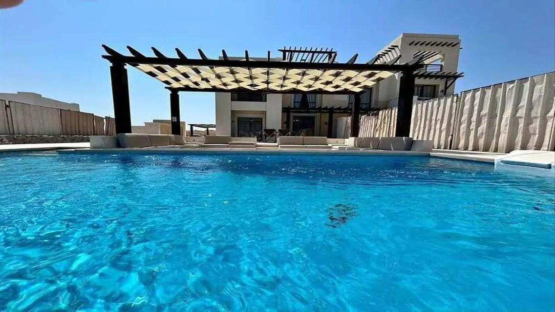 Luxury Villa with Spacious Area for Sale