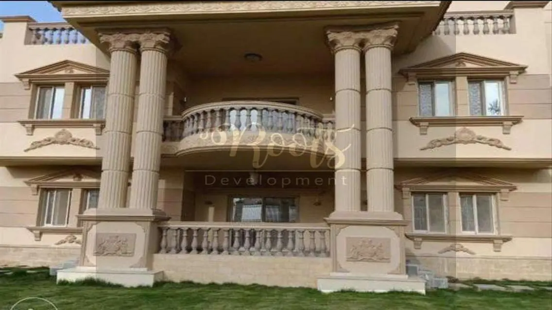 عقار فخم مع شرفة للمتعة الفائقة