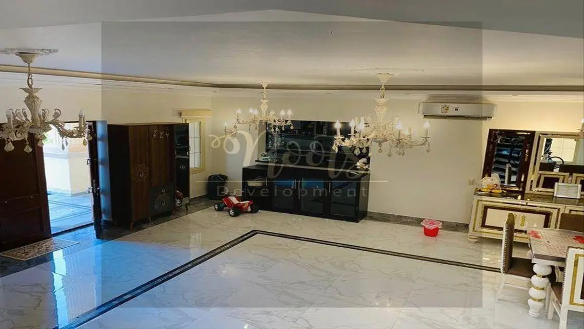 عقار فخم مع شرفة للمتعة الفائقة