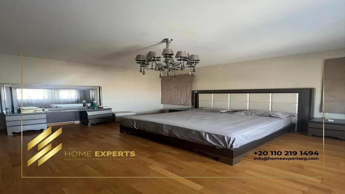 Luxury Villa for Sale with 570 Square Meters in Prime Location