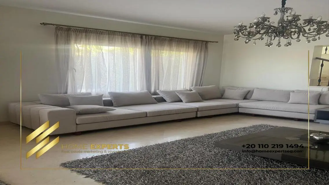 Luxury Villa for Sale with 570 Square Meters in Prime Location