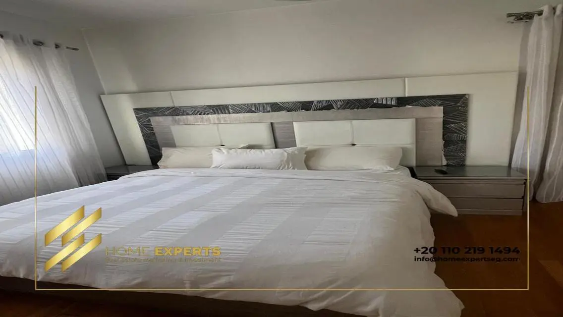 Luxury Villa for Sale with 570 Square Meters in Prime Location