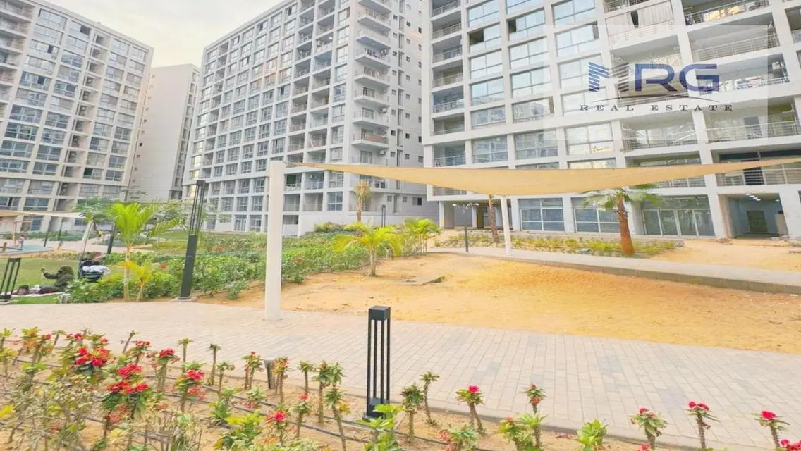 Luxury Property Near UFC Gym with Fantastic Amenities