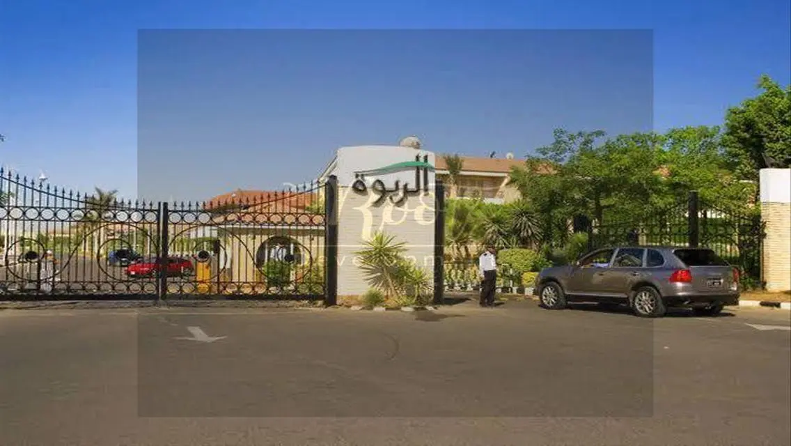 Luxurious Apartment for Sale - 350 sqm