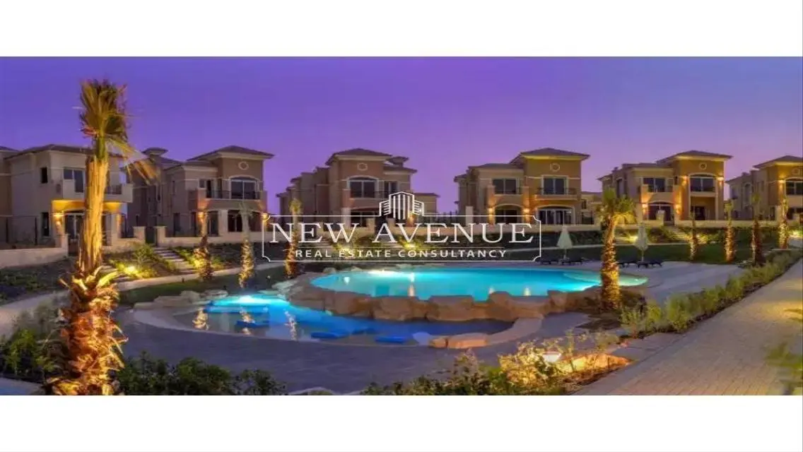 Luxury Villa with Private Balcony and Garden