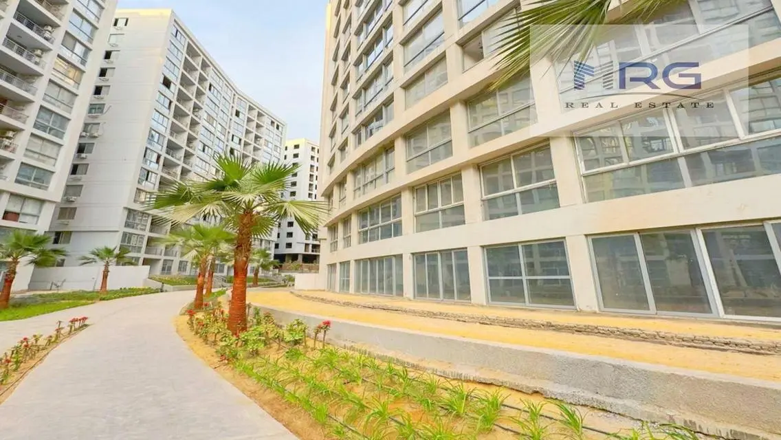 Penthouse 240m for sale at One Katameya Compound