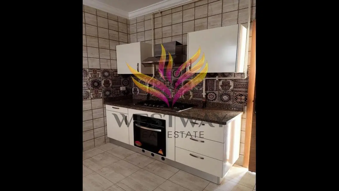 duplex 230 m for rent in westown
