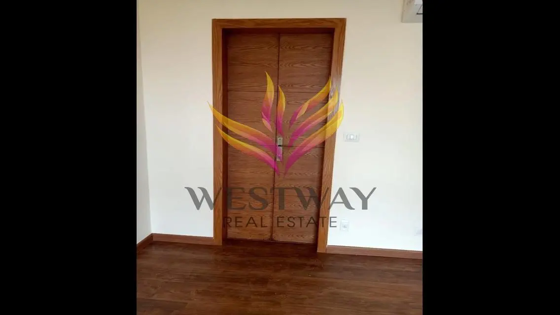 duplex 230 m for rent in westown