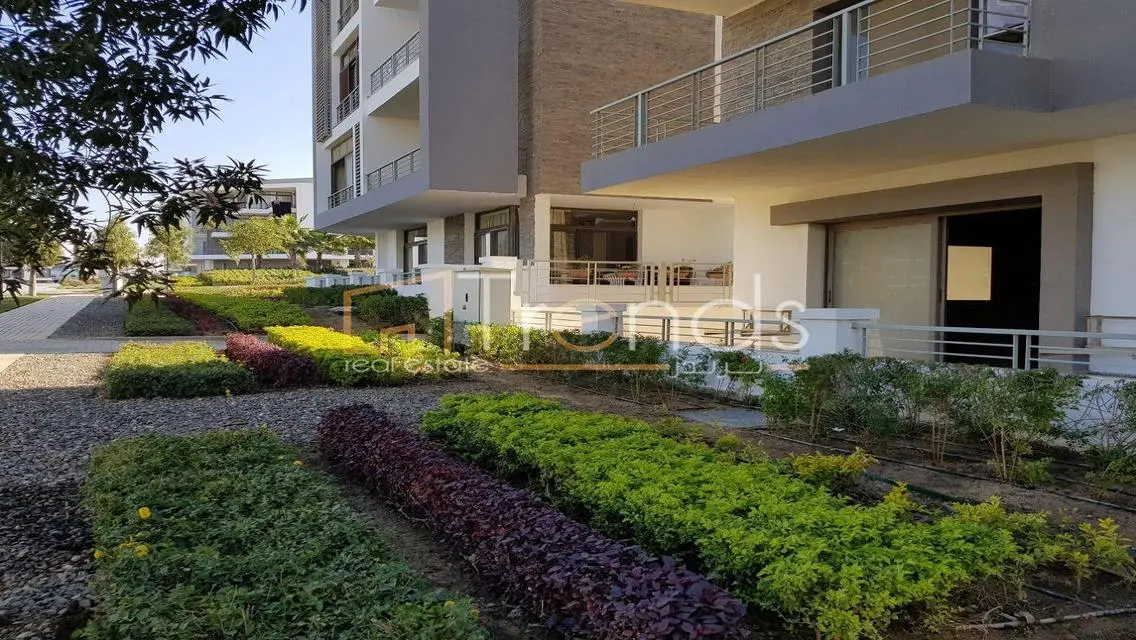 Apt Ready To Move Prime Location Tag Sultan