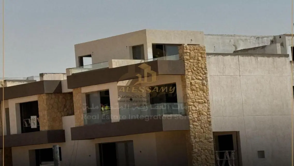 فيلا نوين هاوس لقطه للبيع بمدينه نور افر مميز جدا