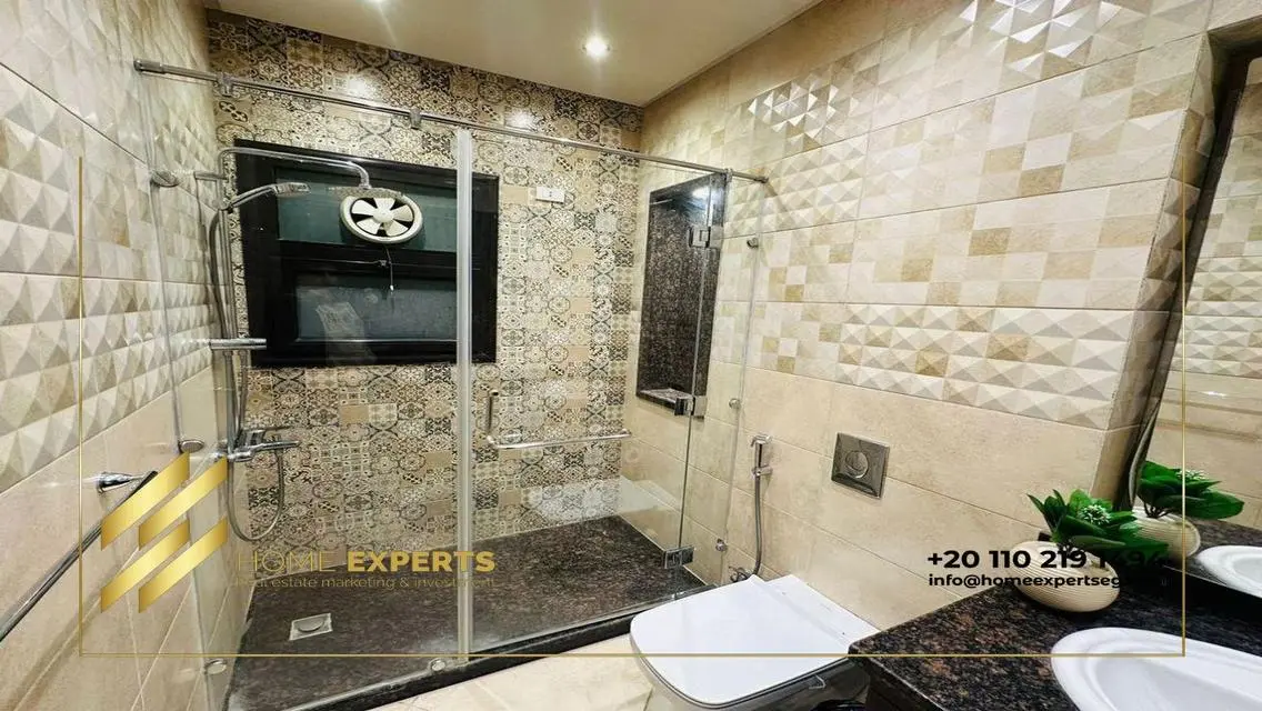 First use apartment-Furnished-Rent-Eastown