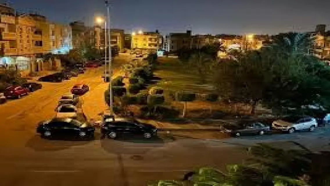 شقتان متصلتان للبيع 