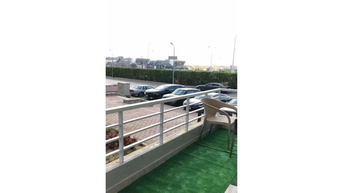 شقة للإيجار مفروشة كمباوند جنة زايد 1 فرش فندقى