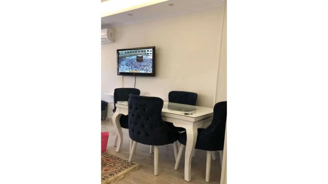شقة للإيجار مفروشة كمباوند جنة زايد 1 فرش فندقى