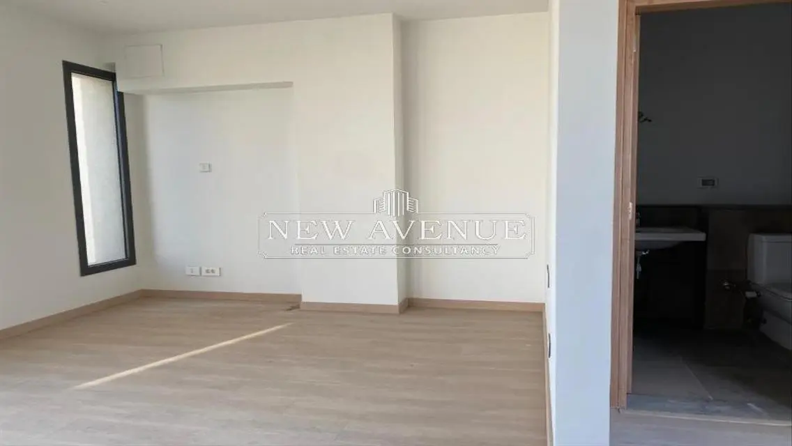 Luxurious Villa with Private Garden and Shared Pool