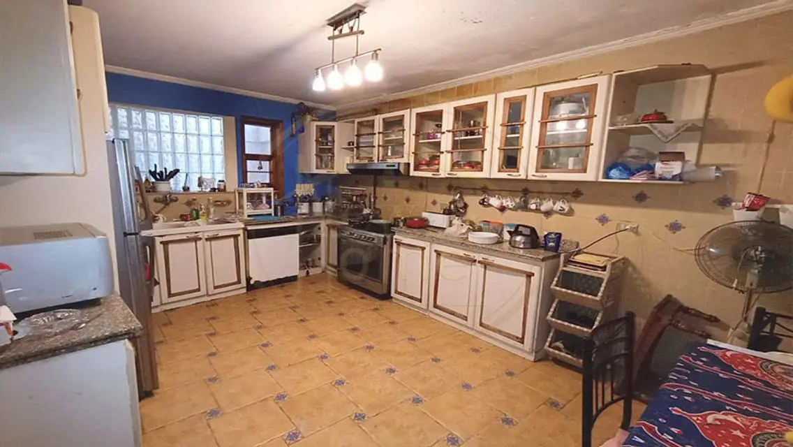 Luxury Apartment for Sale in Saba Pasha - 240 m²