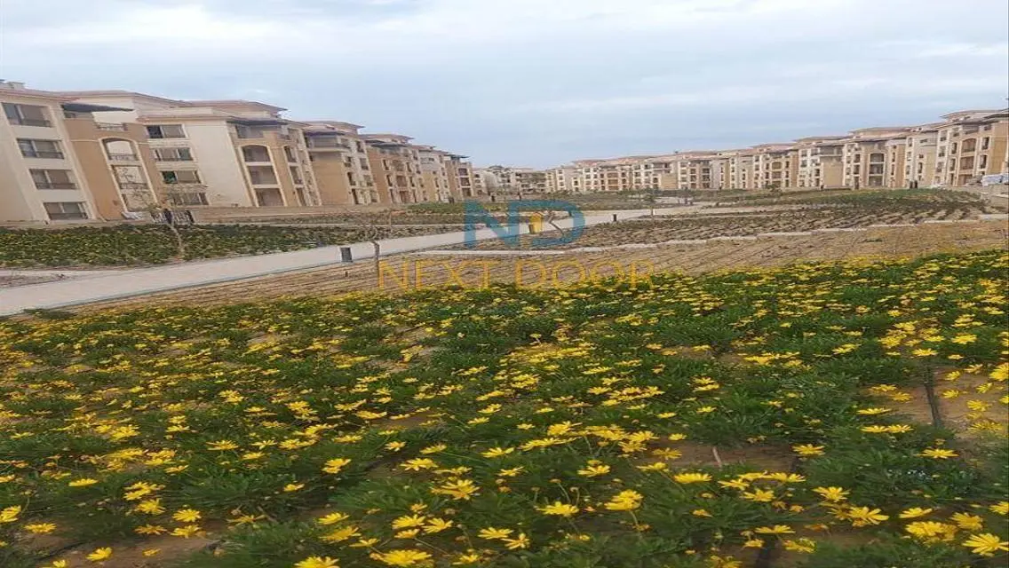 إقامة حجرية فاخرة مع إطلالات رائعة
