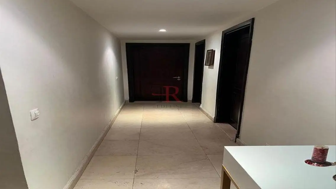 Apartment with private garden for rent in mivida