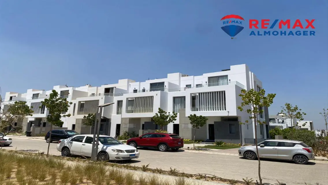 Luxury Apartment for Sale with Spacious Layout