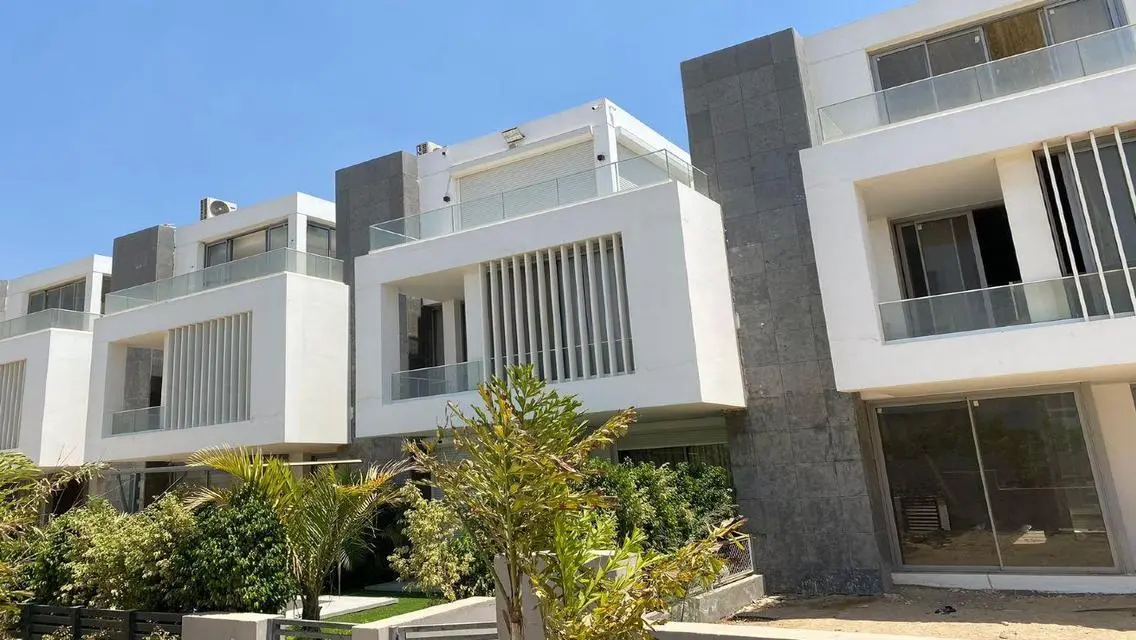 Luxury Apartment for Sale with Spacious Layout