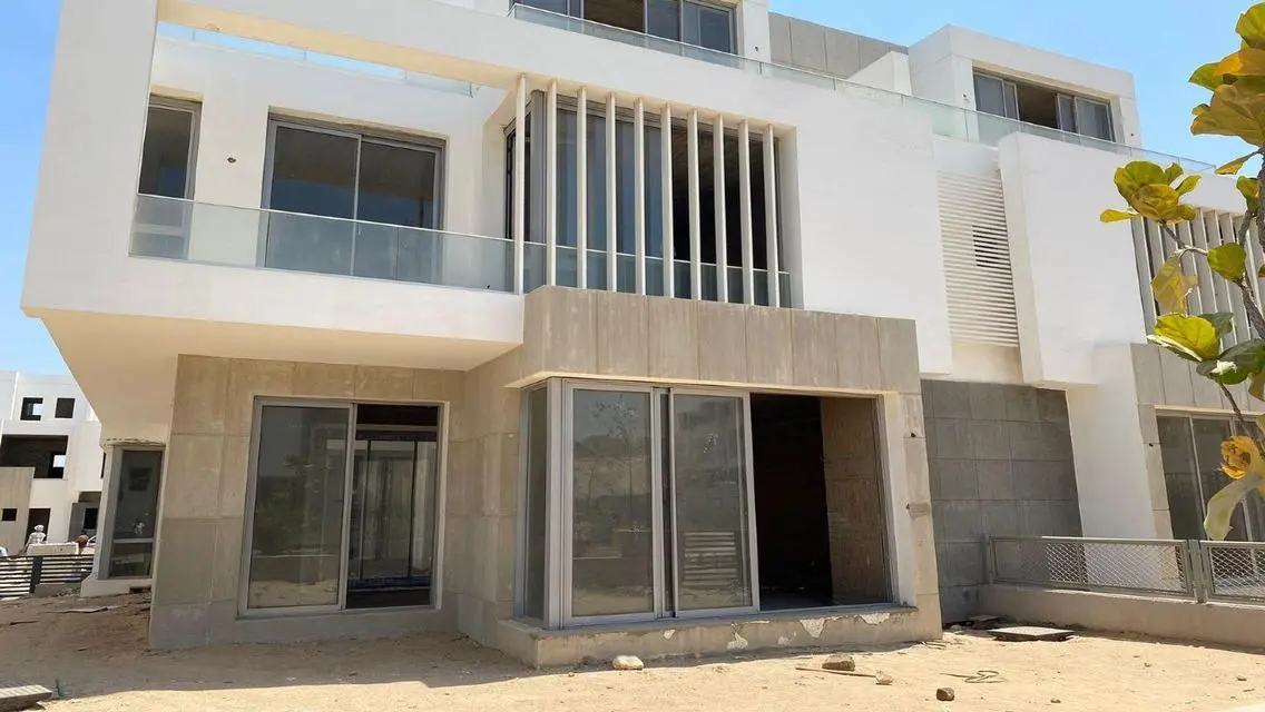 Luxury Apartment for Sale with Spacious Layout