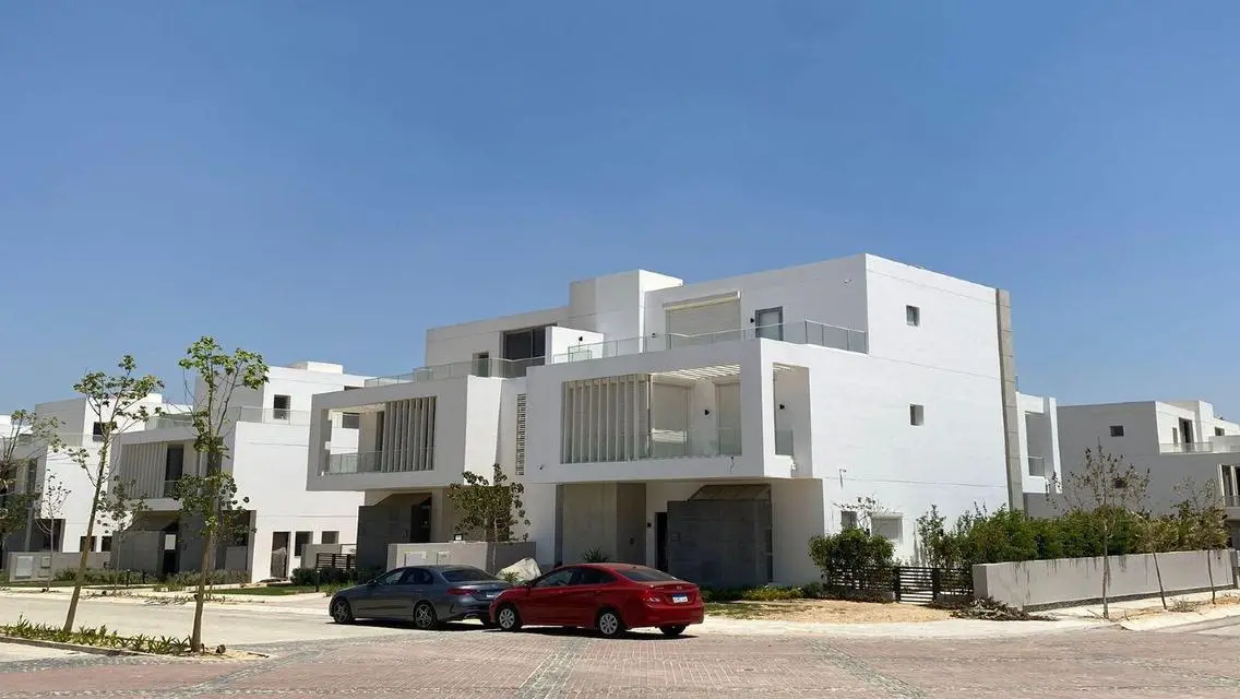 Luxury Apartment for Sale with Spacious Layout
