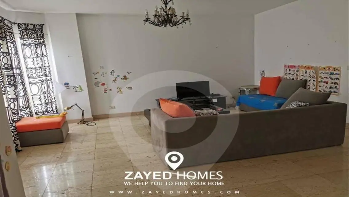Furnished apartment 190 sqm for sale in Beverly