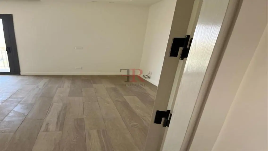 Super Lux Finishing Apartment At Sodic Eastown