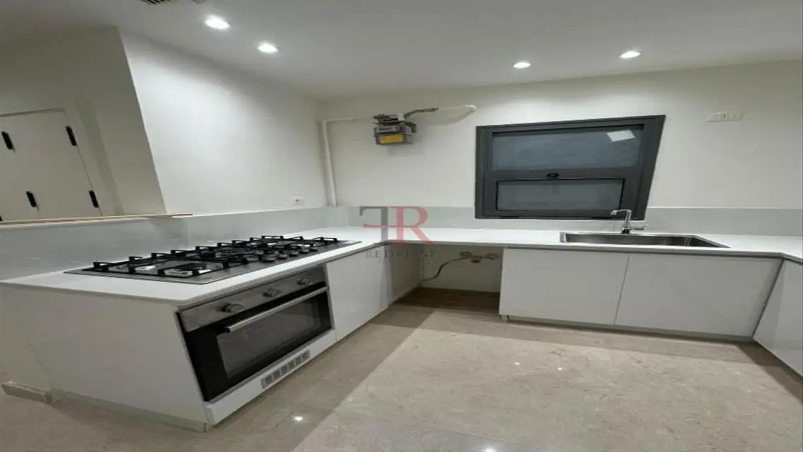 Super Lux Finishing Apartment At Sodic Eastown