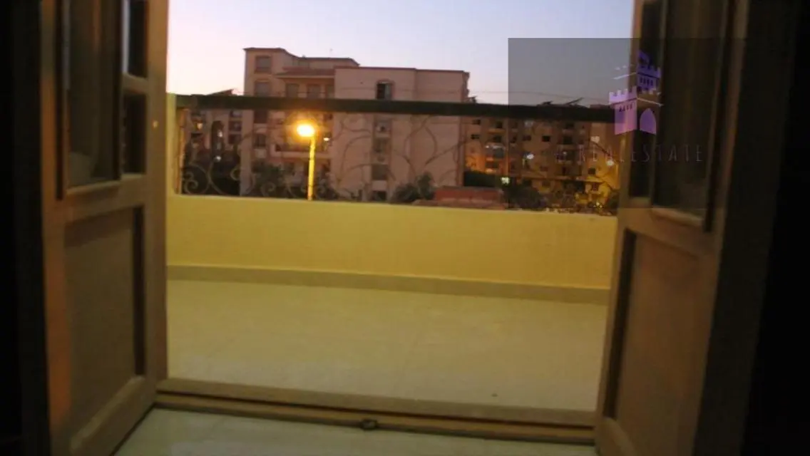 Luxury Apartment for Rent on Main Landmark