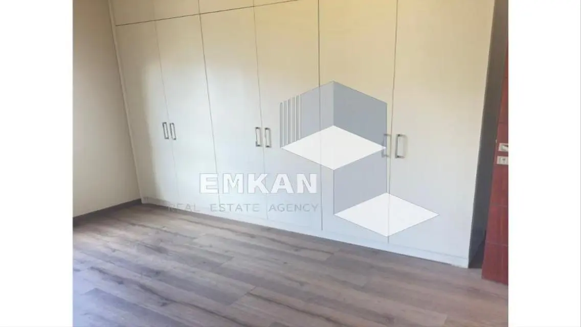 Penthouse for rent 4 rooms Westown  semi-furnished