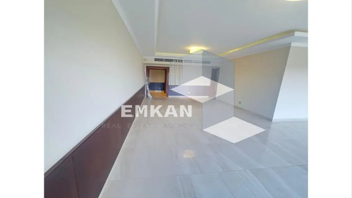 Penthouse for rent 4 rooms Westown  semi-furnished