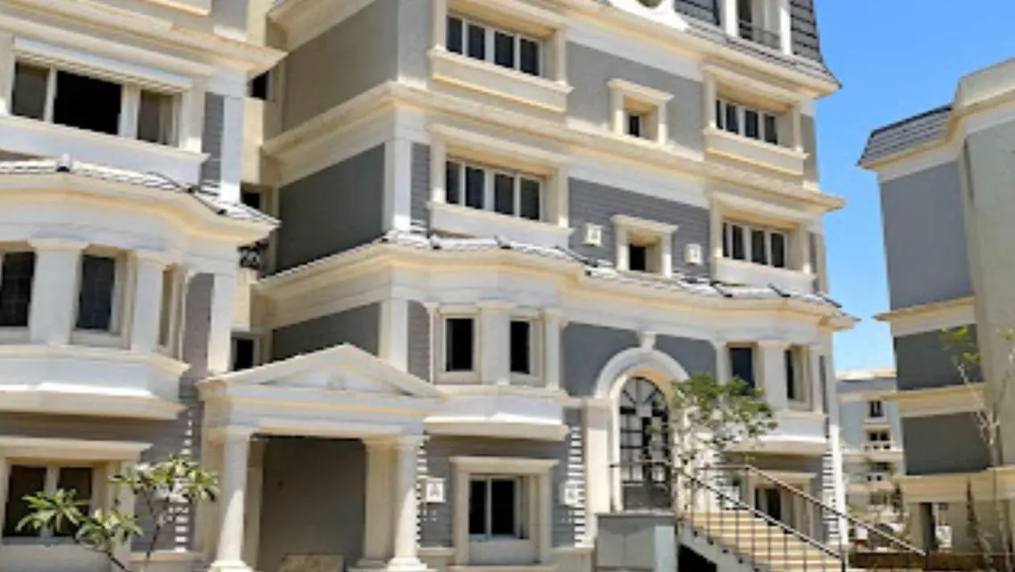 Luxury Villa for Sale with Private Garden and Pool