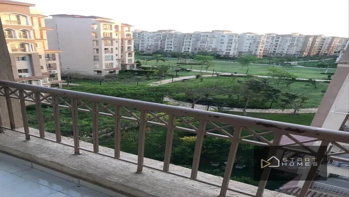 For sale in Madinat  apartmenta with view garden