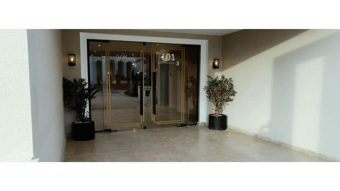 Luxurious Apartment with Exceptional Amenities for Sale