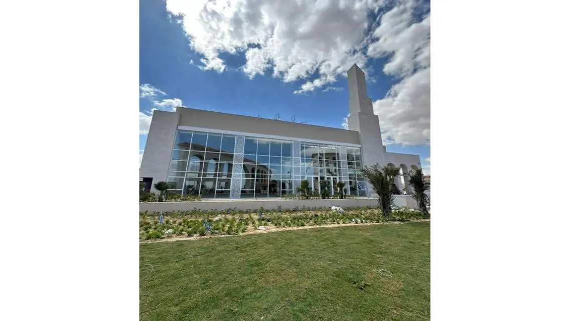 Luxurious Apartment with Exceptional Amenities for Sale