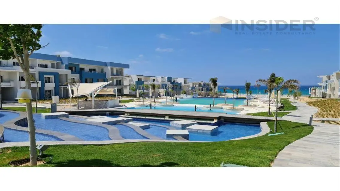 Luxury Villa for Sale with Garden and Pool, 800 sqm