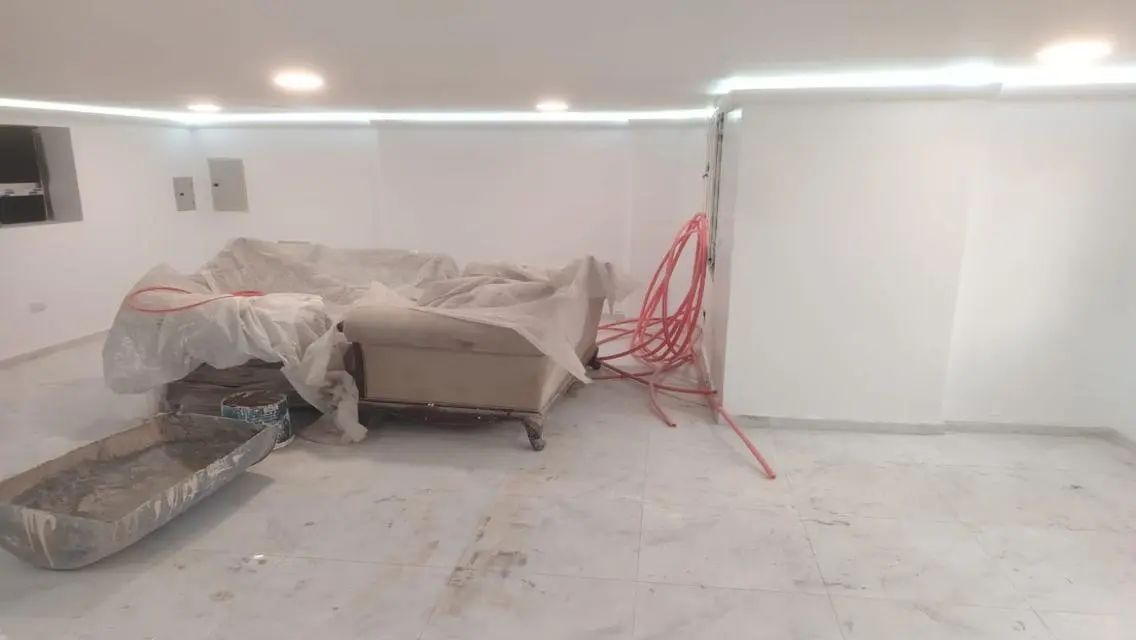 دوبلكس سكنى او اداري علي الشارع الريسى بسعر لقطة