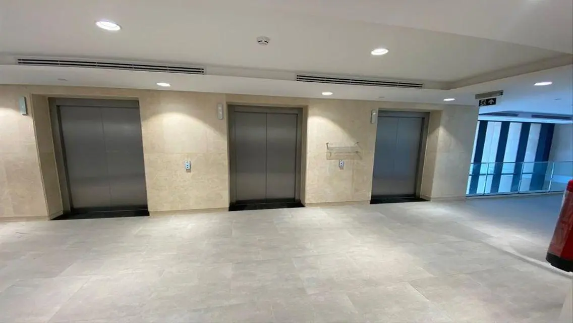 شقة فاخرة مع وسائل راحة مميزة للبيع
