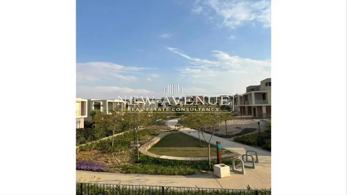 HOT PRICE - GROUND  FULLY FINISHED  PRIME LOCATION