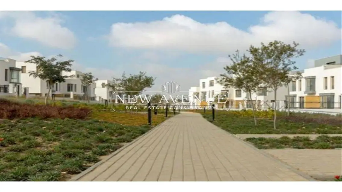 HOT PRICE - GROUND  FULLY FINISHED  PRIME LOCATION