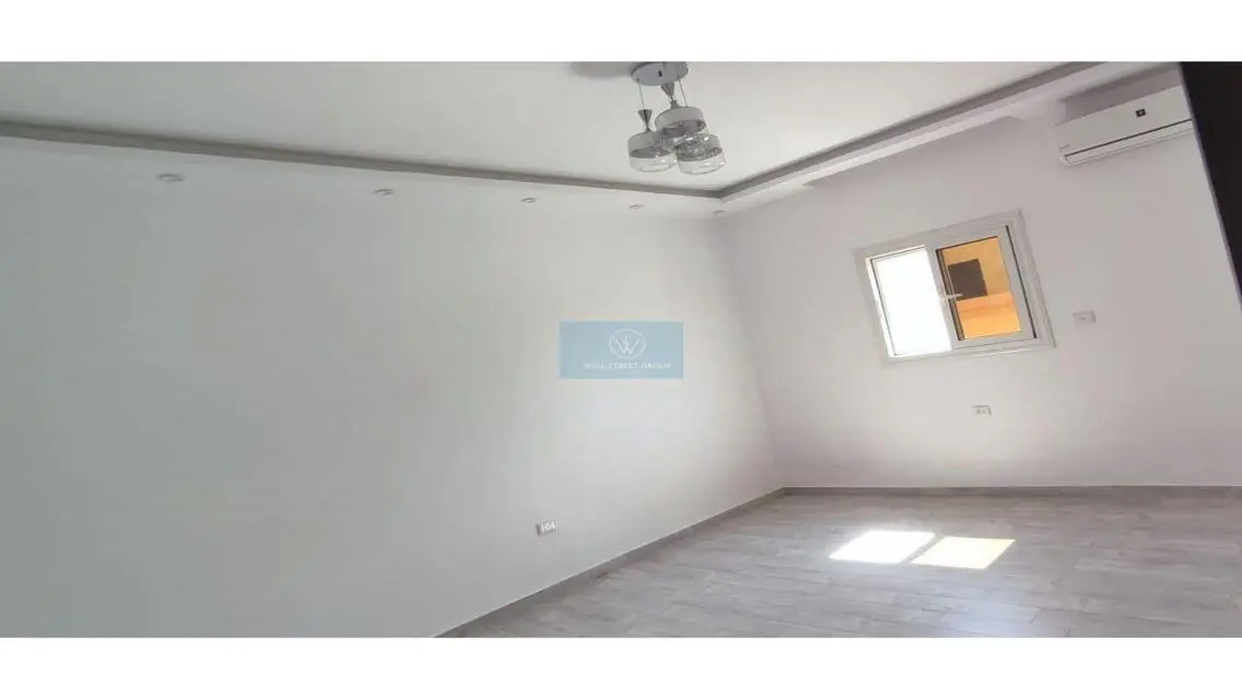 Luxurious Apartment with Balcony in the City Center