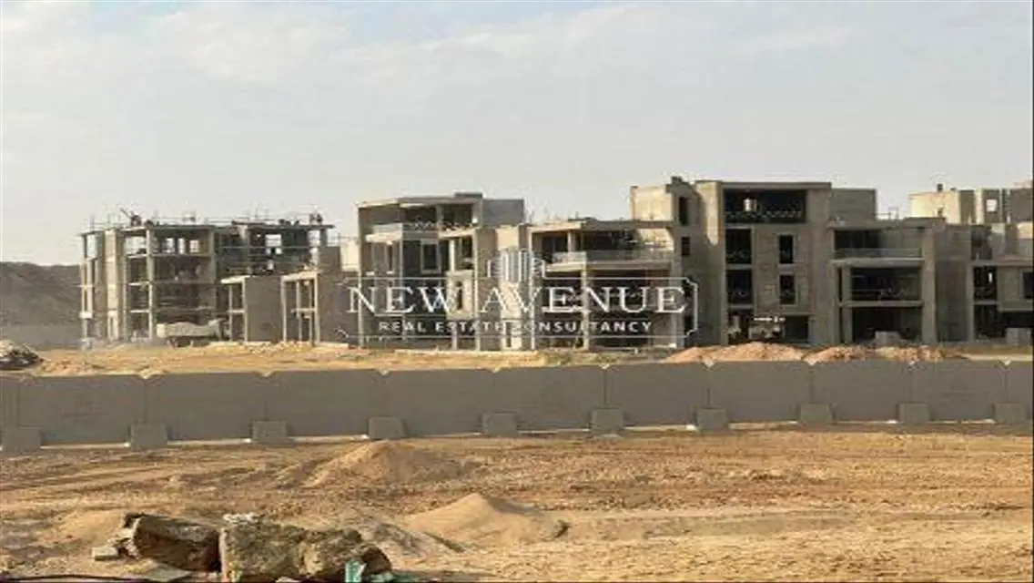فرصة استثمارية رائعة في عقار بمساحة 270 متر