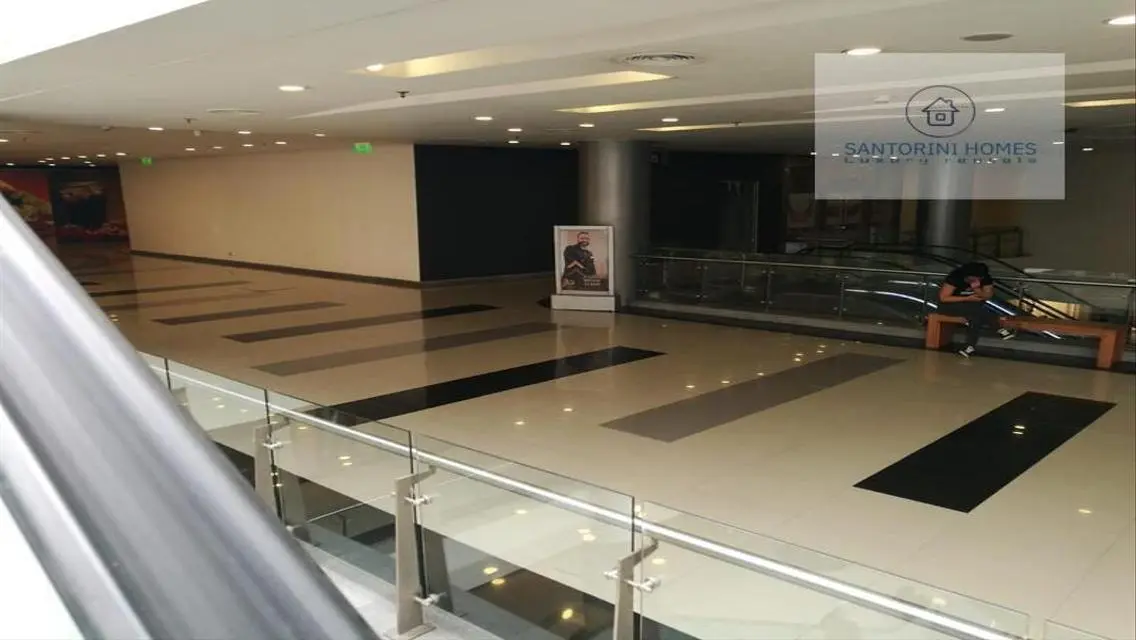 مساحه اداريه او تجاريه للايجار في ميراج مول