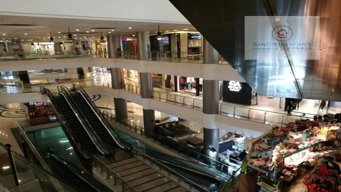 مساحه اداريه او تجاريه للايجار في ميراج مول