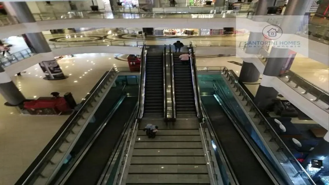 مساحه اداريه او تجاريه للايجار في ميراج مول