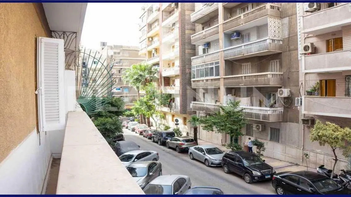 Apartment for sale 230 m Gleem