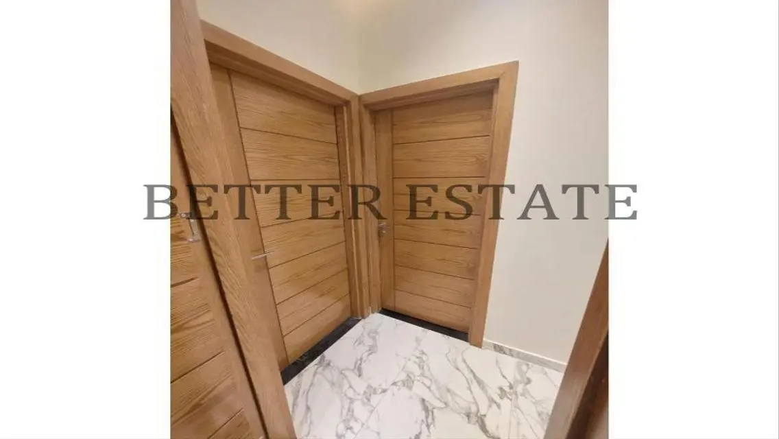 Stunning 160 sqm Apartment in a Secure Area