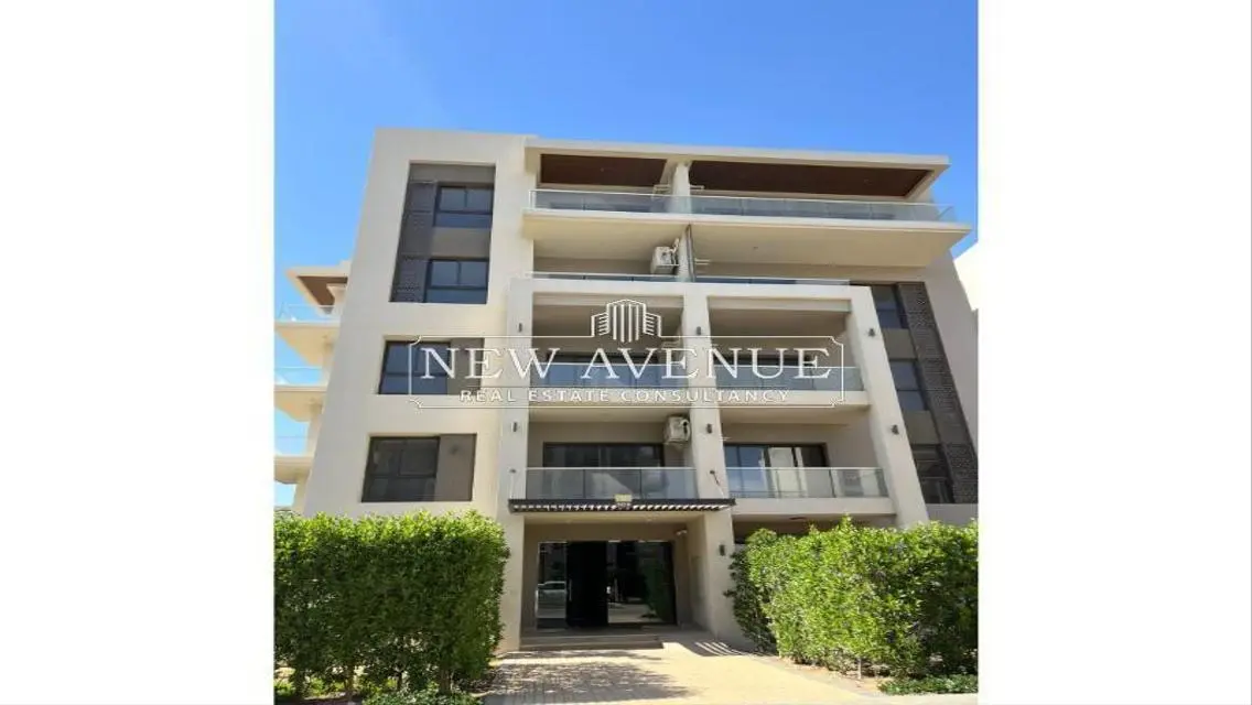Duplex with Garden  fully finished ready to move